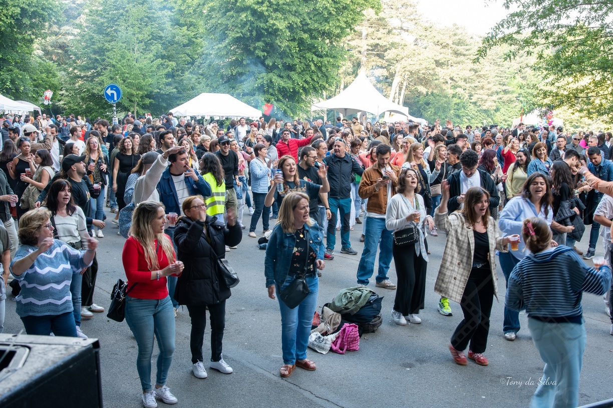 LUS 7649-Enhanced-NR