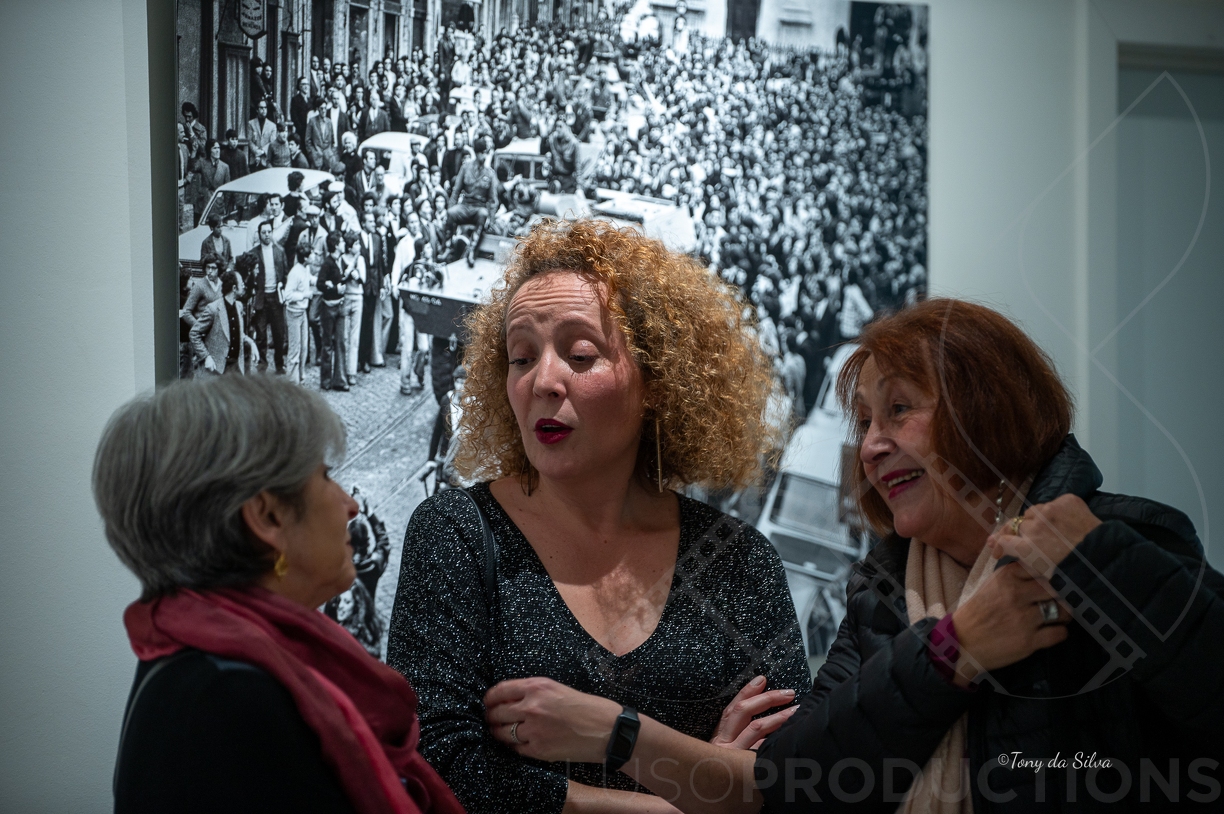Exposição fotográfica de Alfredo Cunha